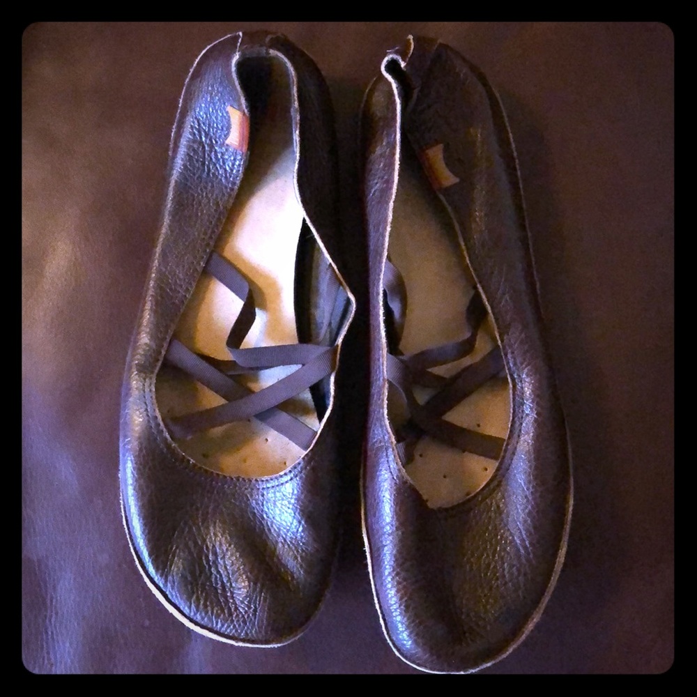 Camper Brown Leather Ballet Flats GUC